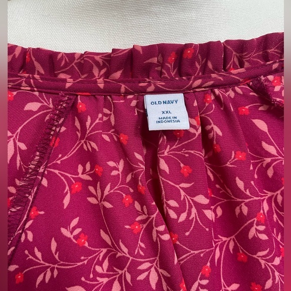 Old Navy Pink and Maroon Flowy Dress‎ - Picture 2 of 4
